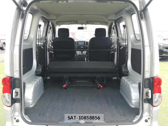 Mitsubishi DELICA VAN 2017-03 8330304-11