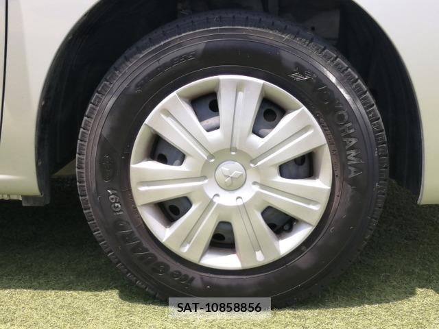 Mitsubishi DELICA VAN 2017-03 8330304-13