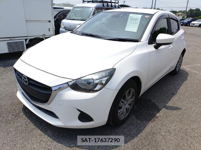 Mazda DEMIO 2017-07 8328244-0