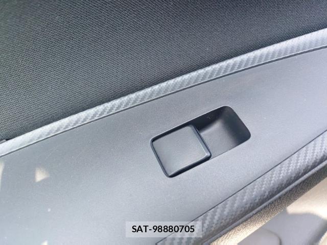 Mazda DEMIO 2017-07 8328336-12