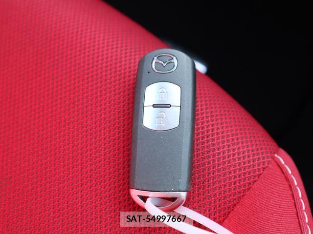 Mazda DEMIO 2015-06 8328566-10