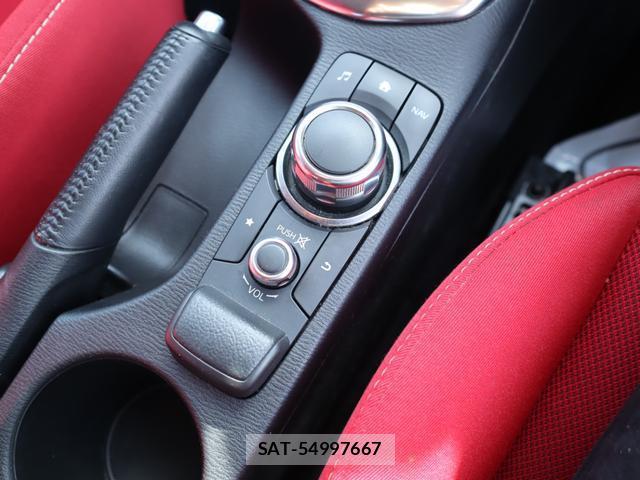 Mazda DEMIO 2015-06 8328566-11