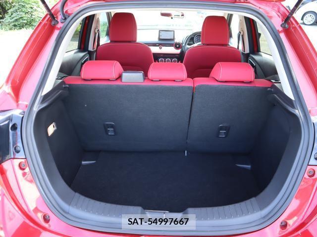 Mazda DEMIO 2015-06 8328566-12