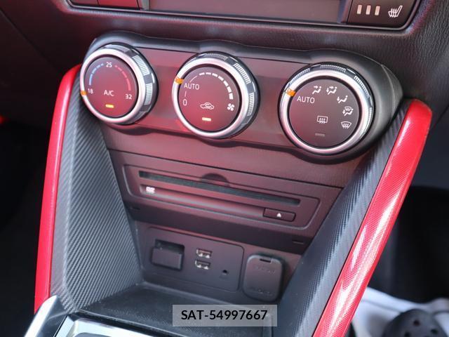 Mazda DEMIO 2015-06 8328566-15