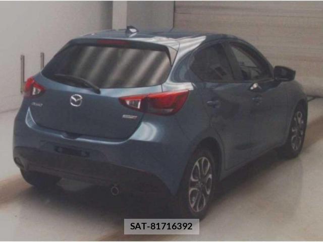 Mazda DEMIO 2016-04 8328634-1