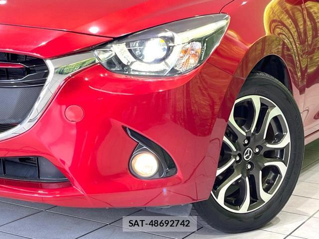 Mazda DEMIO 2015-03 8329396-11