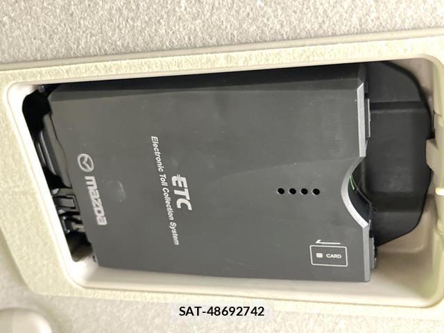 Mazda DEMIO 2015-03 8329396-3