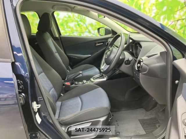 Mazda DEMIO 2016-08 8330430-4