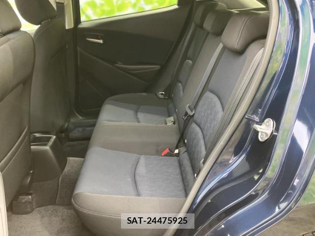 Mazda DEMIO 2016-08 8330430-7