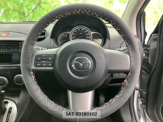 Mazda DEMIO 2011-12 8330451-10