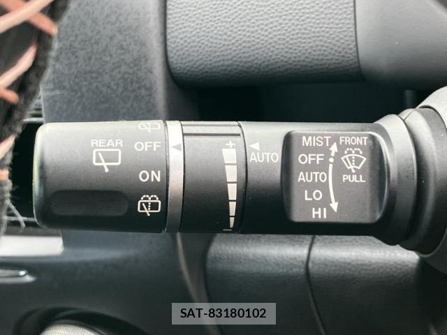 Mazda DEMIO 2011-12 8330451-12
