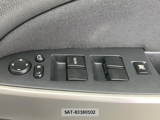 Mazda DEMIO 2011-12 8330451-17