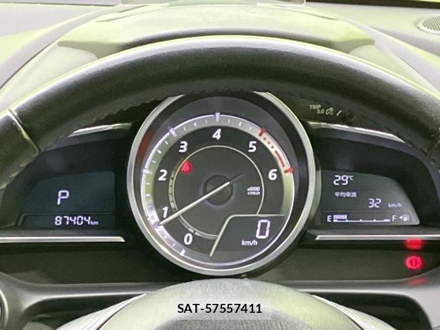 Mazda DEMIO 2015-01 8330545-13