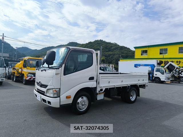 Hino DUTRO 2013-10 8328111-0