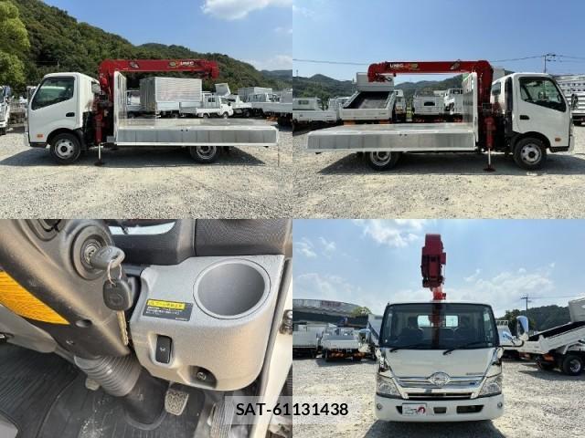Hino DUTRO 2018-03 8330135-7