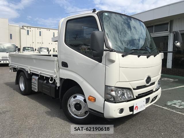 Hino DUTRO 2020-03 8330171-2