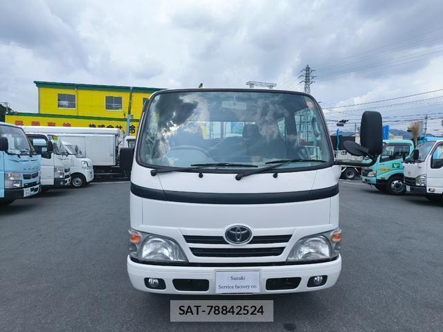 Toyota DYNA TRUCK 2014-07 8328113-1