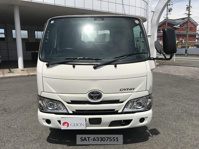 Toyota DYNA TRUCK 2022-06 8330169-1