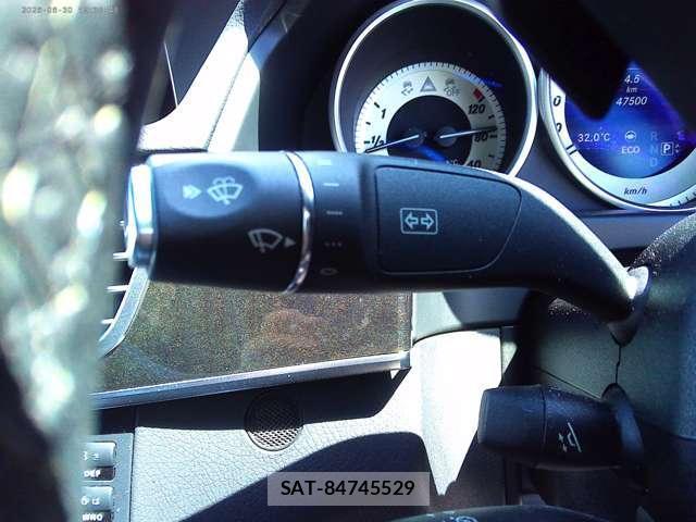 Mercedes Benz E-CLASS 2015-04 8328049-14