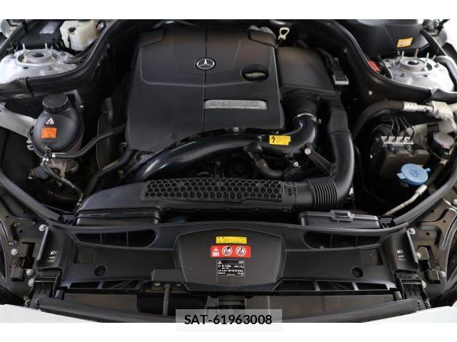Mercedes Benz E-CLASS 2015-10 8329002-7