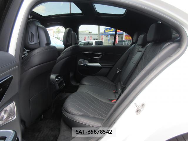 Mercedes Benz E-CLASS 2026-03 8329075-10