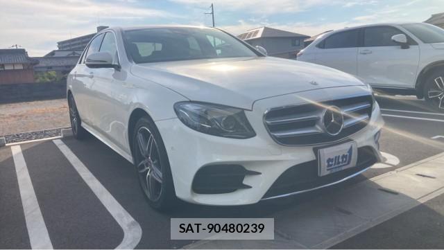 Mercedes Benz E-CLASS 2021-03 8329275-11