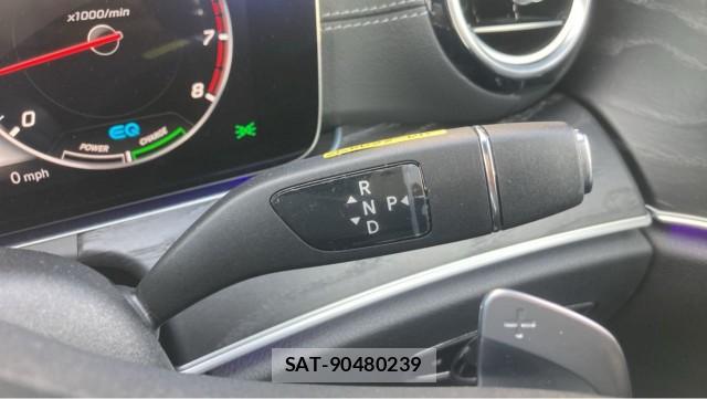 Mercedes Benz E-CLASS 2021-03 8329275-14