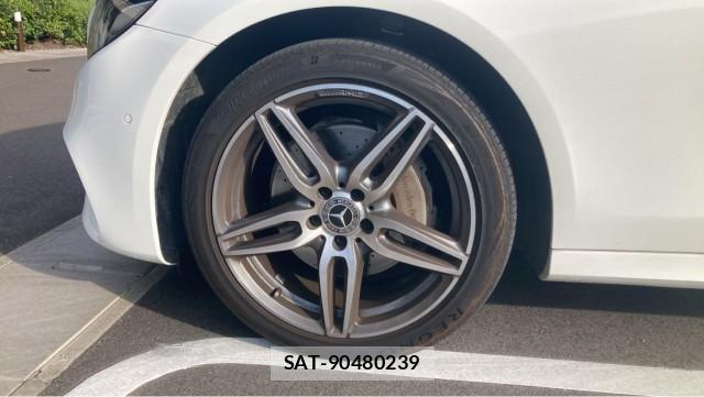 Mercedes Benz E-CLASS 2021-03 8329275-8
