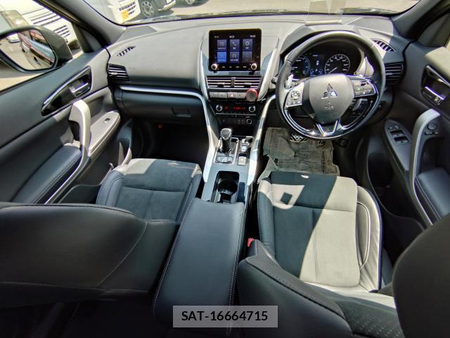 Mitsubishi ECLIPSE CROSS 2022-06 8328165-1