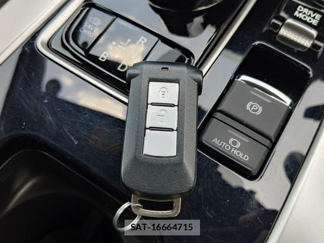 Mitsubishi ECLIPSE CROSS 2022-06 8328165-18