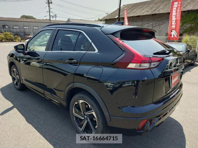 Mitsubishi ECLIPSE CROSS 2022-06 8328165-2