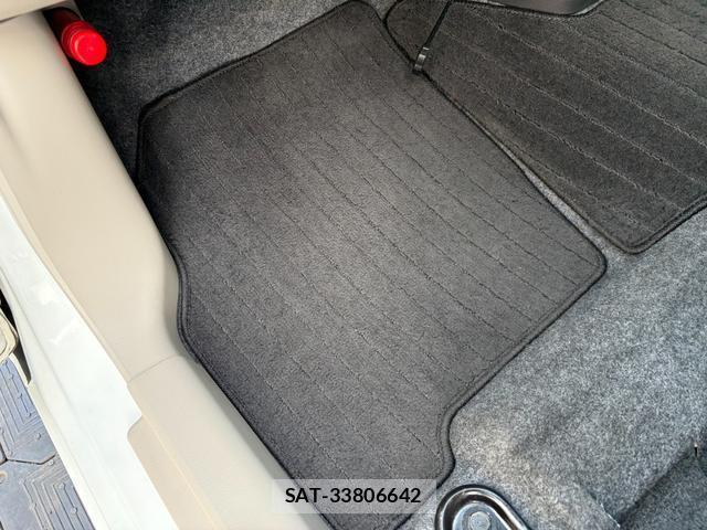 Mitsubishi EK WAGON 2017-07 8328461-13