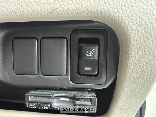 Mitsubishi EK WAGON 2017-07 8328461-6