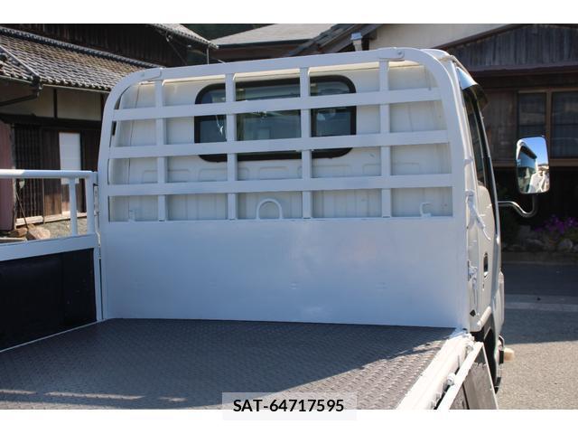 Isuzu ELF TRUCK 2013-04 8327815-17