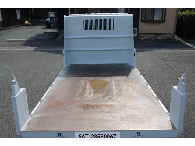Isuzu ELF TRUCK 2013-11 8327819-18