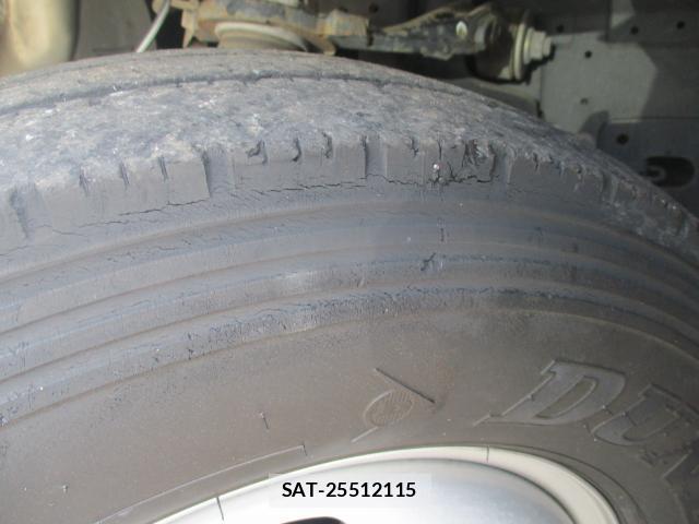 Isuzu ELF TRUCK 2016-02 8328860-15