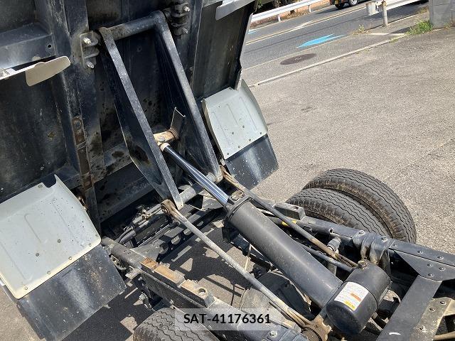 Isuzu ELF TRUCK 2020-11 8330162-13