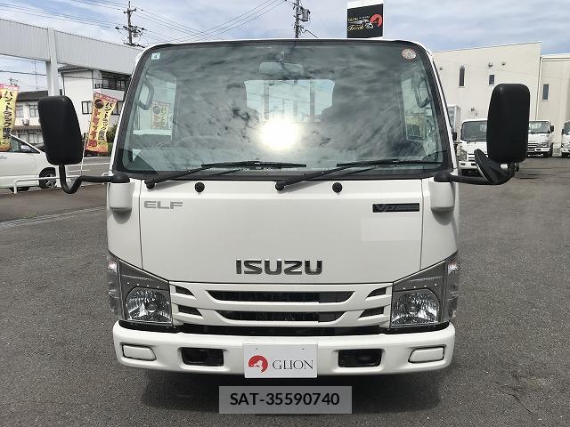 Isuzu ELF TRUCK 2019-04 8330170-1