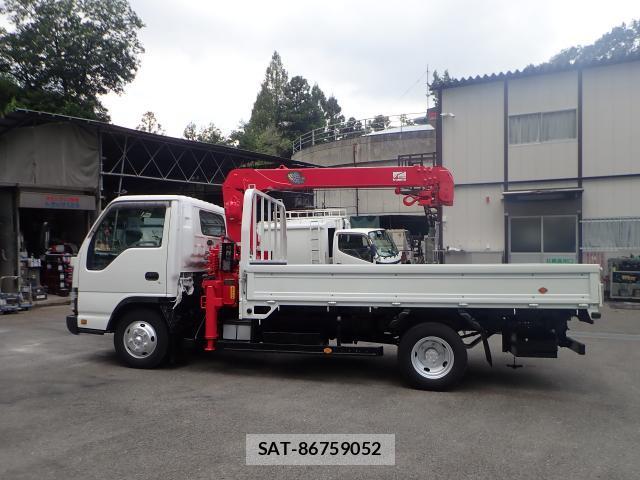 Isuzu ELF TRUCK 2006-03 8330345-9