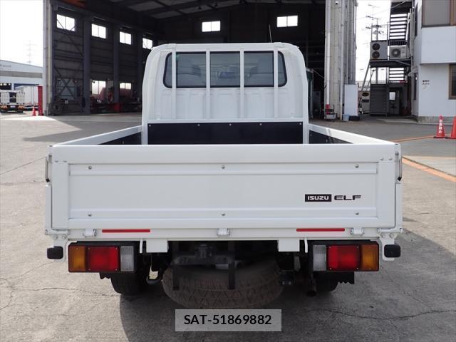 Isuzu ELF TRUCK 2014-01 8330685-1
