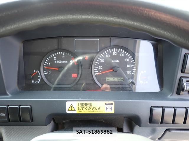 Isuzu ELF TRUCK 2014-01 8330685-2