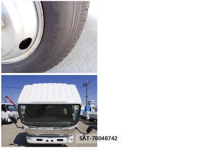 Isuzu ELF TRUCK 2017-03 8330686-11