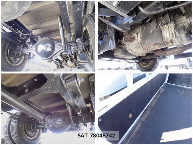 Isuzu ELF TRUCK 2017-03 8330686-6