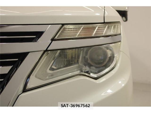 Nissan ELGRAND 2014-08 8327931-15