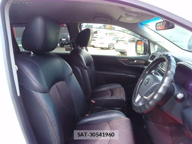 Nissan ELGRAND 2016-03 8328054-5