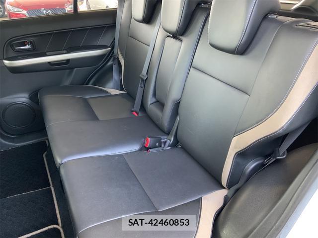 Suzuki ESCUDO 2016-06 8328608-12