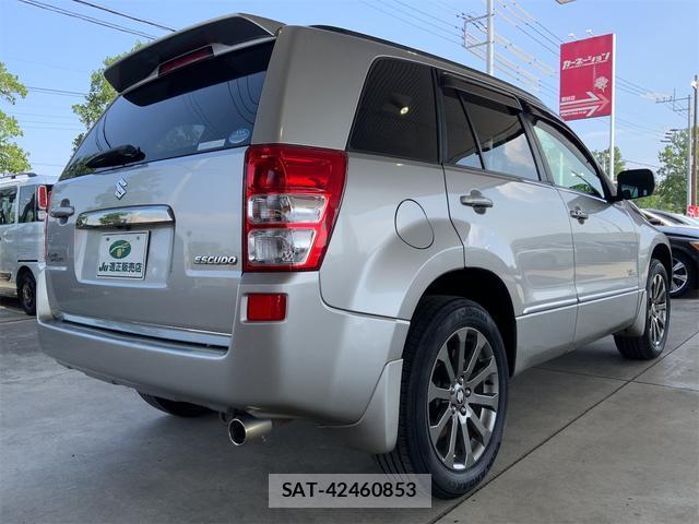 Suzuki ESCUDO 2016-06 8328608-6