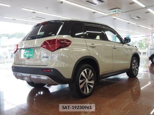 Suzuki ESCUDO 2022-06 8329558-13
