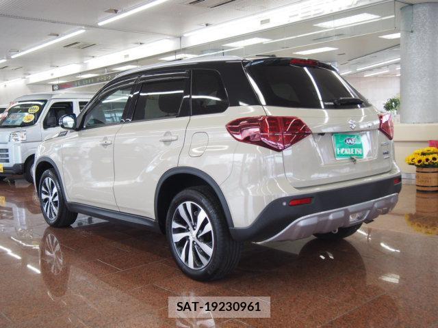 Suzuki ESCUDO 2022-06 8329558-14