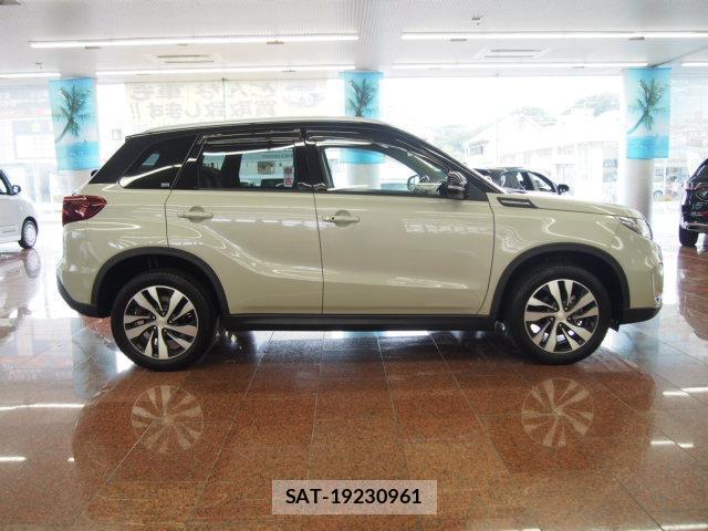 Suzuki ESCUDO 2022-06 8329558-3